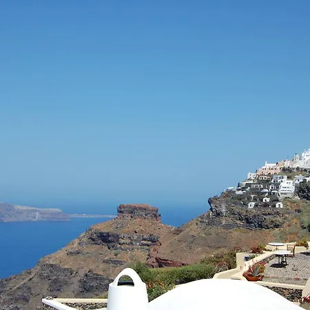 Beautiful Santorini 1 Bedroom Blissful Retreat Breathtaking Caldera Sea Views Outdoor Hot Tub Villa